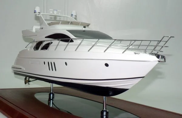 Azimut 55 "Alias"