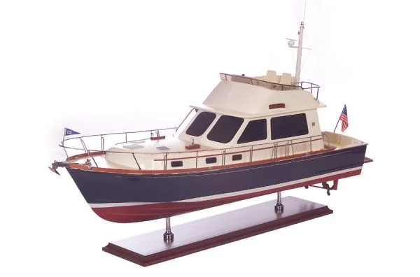 Grand Banks 47