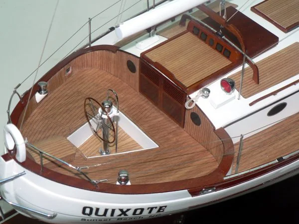 Hans Christian 38 "Quixote"