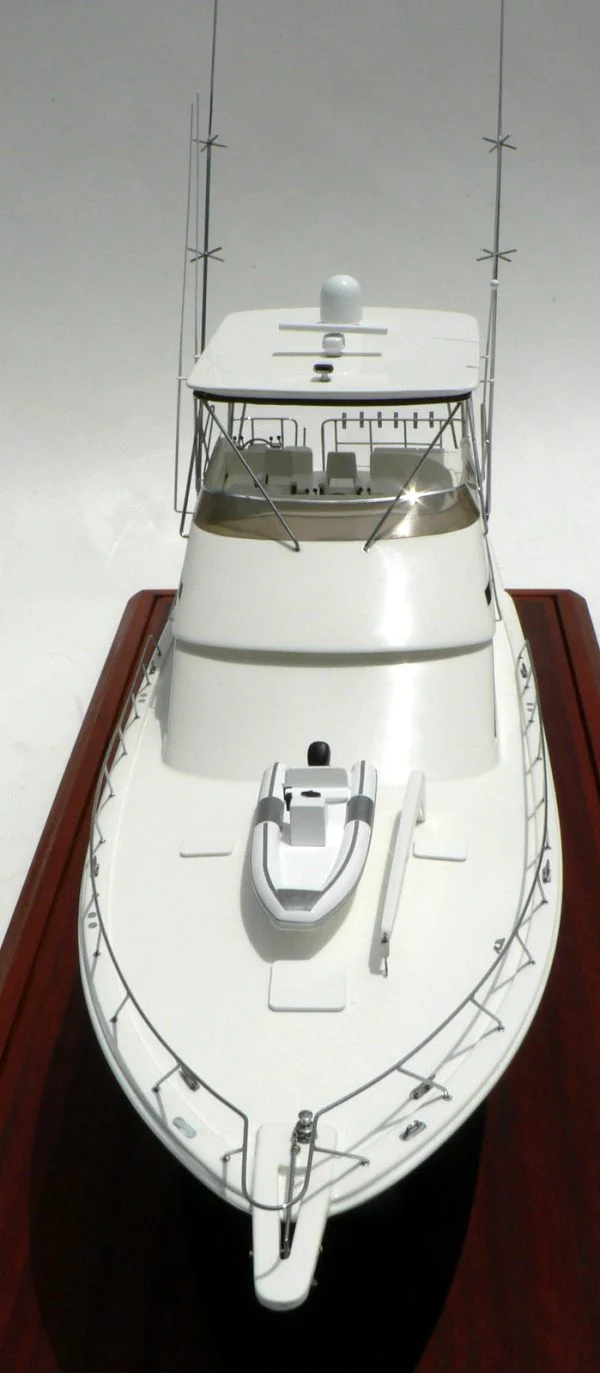 Hatteras 58 "Freezone"