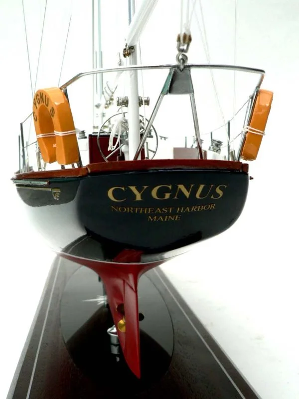 Hinckley Sou Wester 50 "Cygnus"