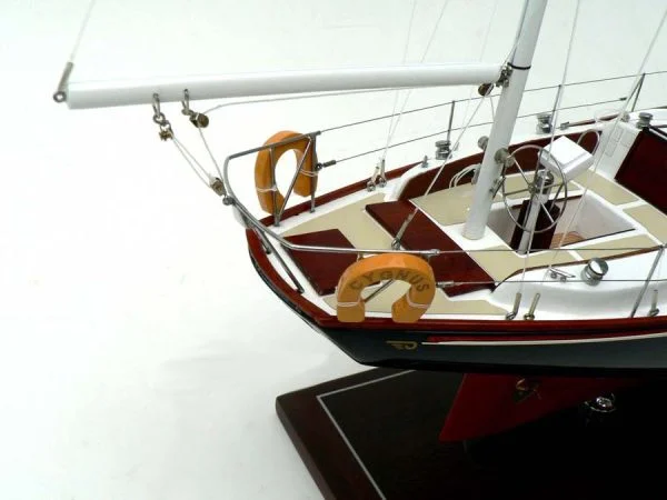 Hinckley Sou Wester 50 "Cygnus"
