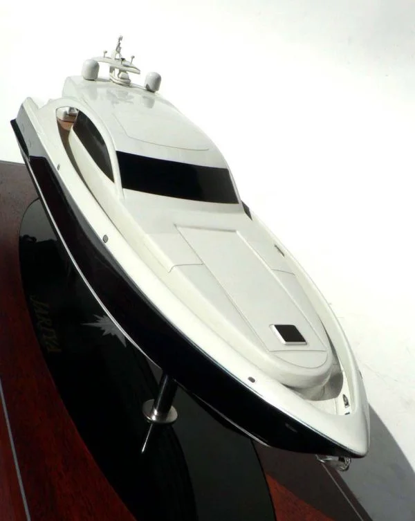 Mc Mullen & Wing Jariya Highspeed Motoryacht 84'
