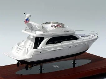 Meridian 411 "Knot Home III"
