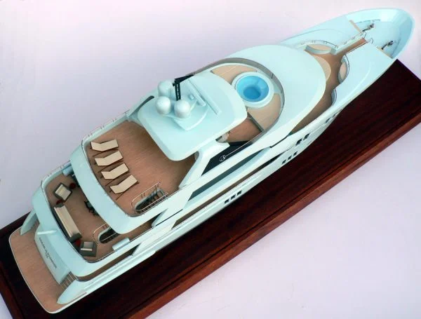 Ocean Alexander Megayacht 125