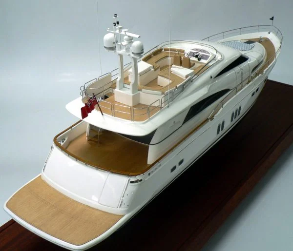 Fairline Squadron 78