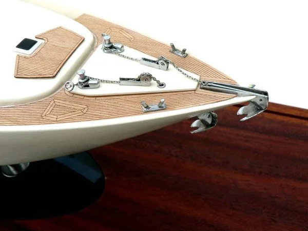 Palmer Johnson 120