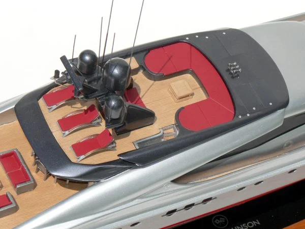 Palmer Johnson 135 "Dragon"