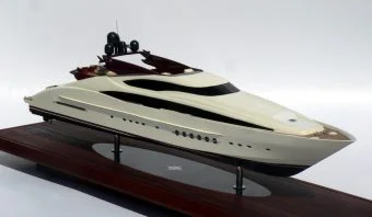 Palmer Johnson 150