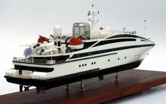 RM Elegant "Piraeus"