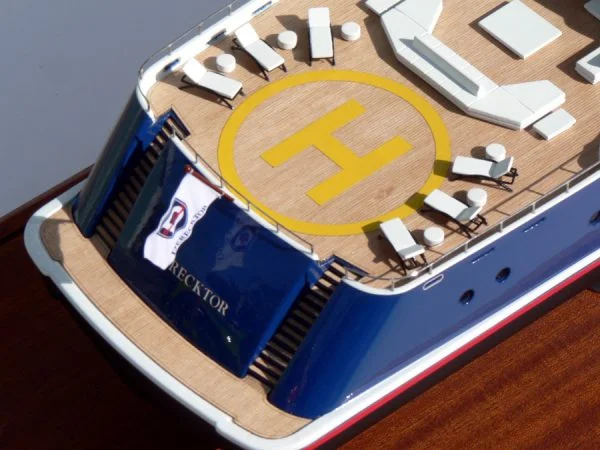 Derecktor 86meters. Motor Yacht Design.