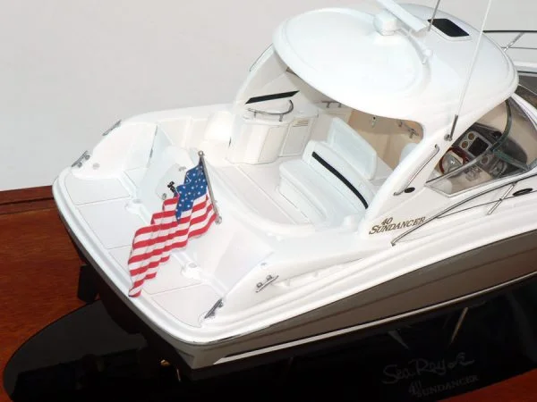 Sea Ray 40 Sundancer "Family Affair"