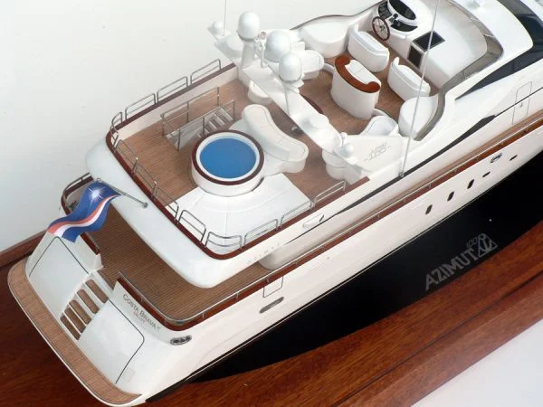 Azimut 100 Model by Abordage