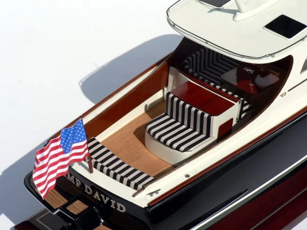 Hinckley Picnic "Camp David" Model by Abordage