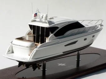 Tiara 5800 Sovran Model by Abordage