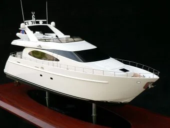 Azimut 70 Flybridge Range Model by Abordage