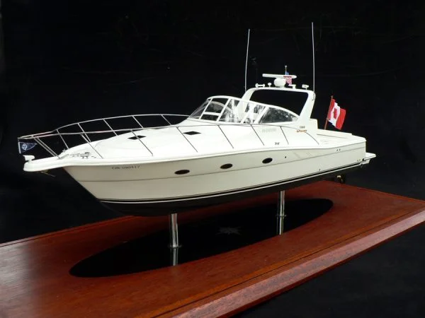 Tiara 3500 Open "Blue Dog" Model built by Abordage