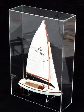 Snipe 420. Model built by Abordage