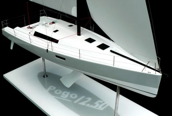 Pogo 12.50 Model built by Abordage