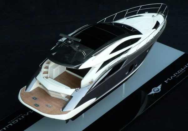 Marquis 500 Sport Coupe model built by Abordage