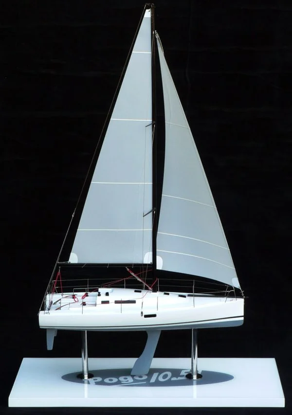 Pogo 10,50 model built by Abordage