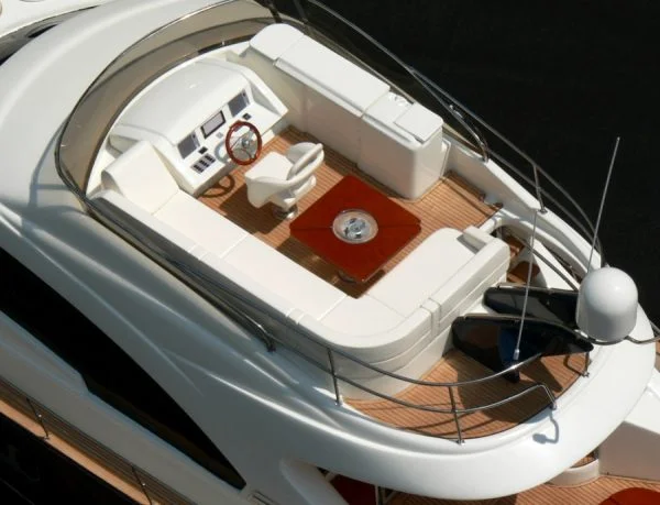 Belize 52 Flybridge Model built by Abordage