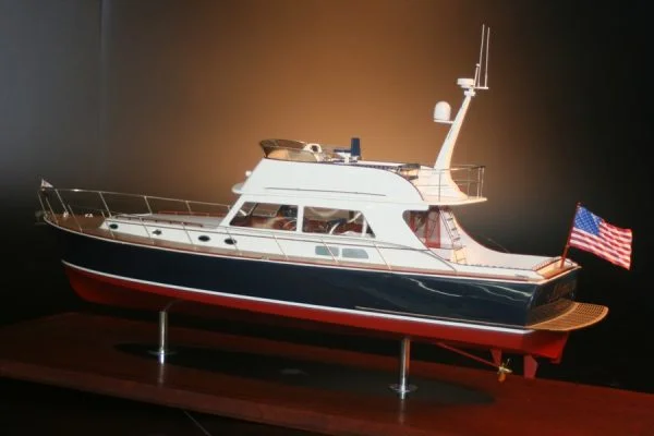 VICEM 52 CLASSIC FLYBRIDGE MODEL BY ABORDAGE