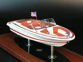 Chris Craft Launch 22 Model by Abordage