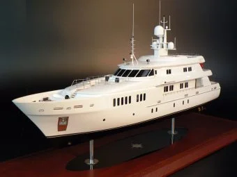 Royal Denship 138 boat model by Abordage