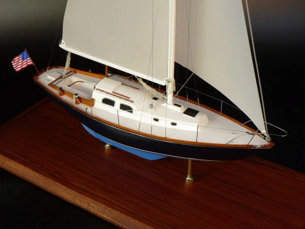 PEARSON VANGUARD MODEL BY ABORDAGE