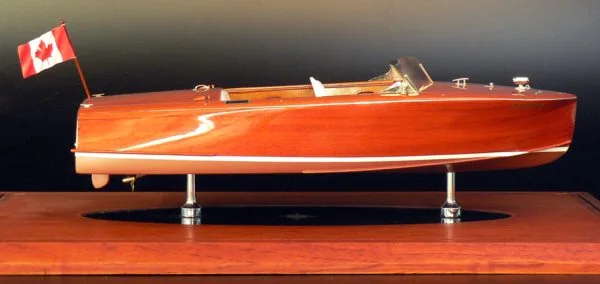 Shepherd 17' Runabout model built by Abordage