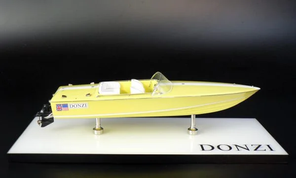 DONZI 18 MODEL BOAT BUILT BY ABORDAGE