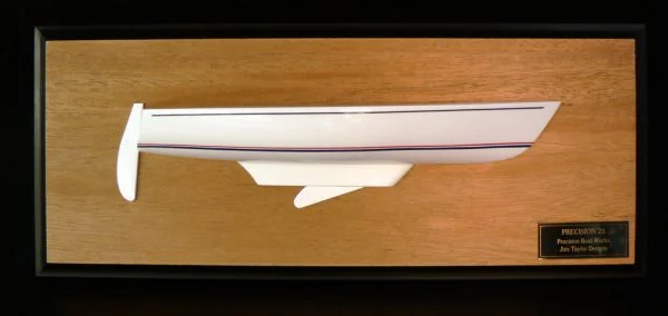 Precision 23 half hull by Abordage
