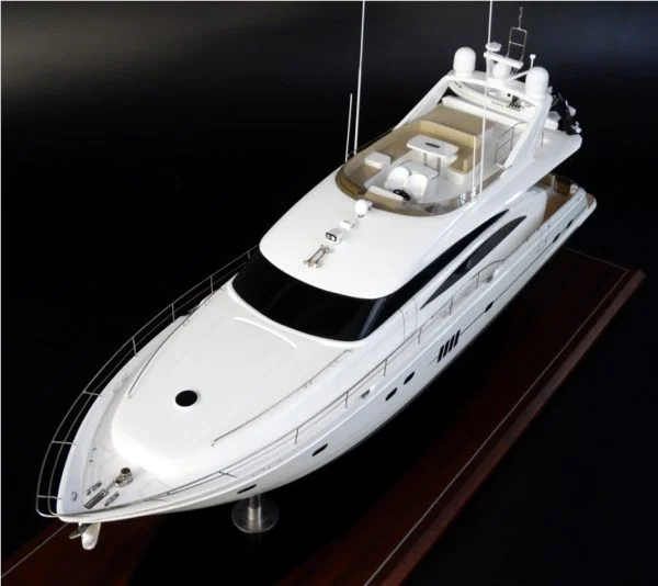Viking Princess 70 custom model built by Abordage