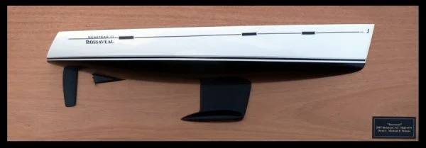 Beneteau 373 flushdeck half hull