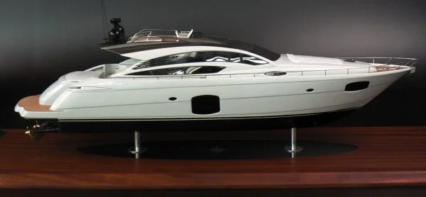 PERSHING 74 custom model built by Abordage