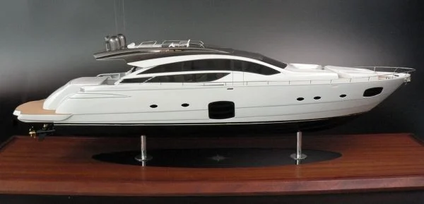PERSHING 82 custom model built by Abordage