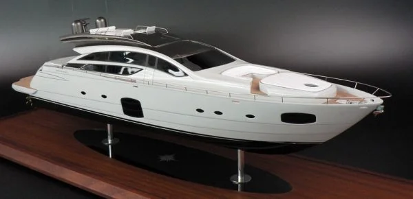 PERSHING 82 custom model built by Abordage