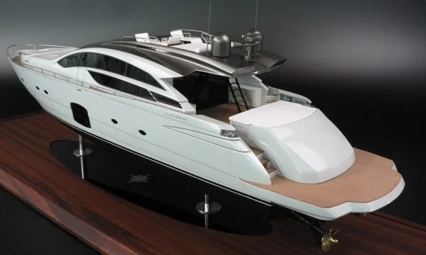PERSHING 82 custom model built by Abordage