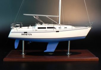 Catalina 320