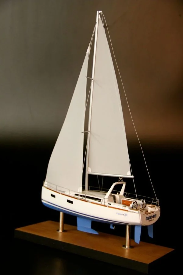Beneteau Oceanis 38