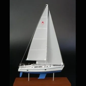 Catalina 400 desk model