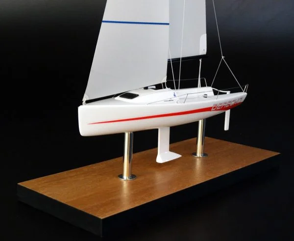 J70 desk model