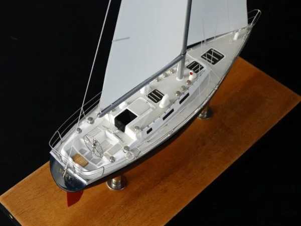Navy 44 desk model
