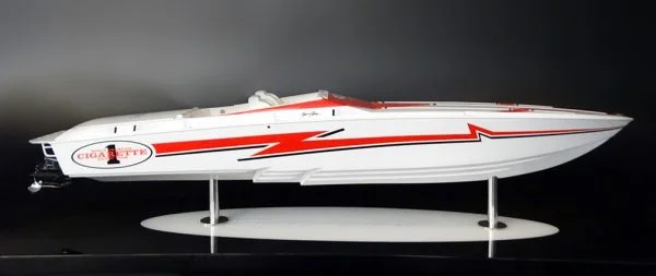 Cigarette 38 " Illusions III" custom model