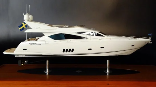 Sunseeker 82 - White Gold - custom model