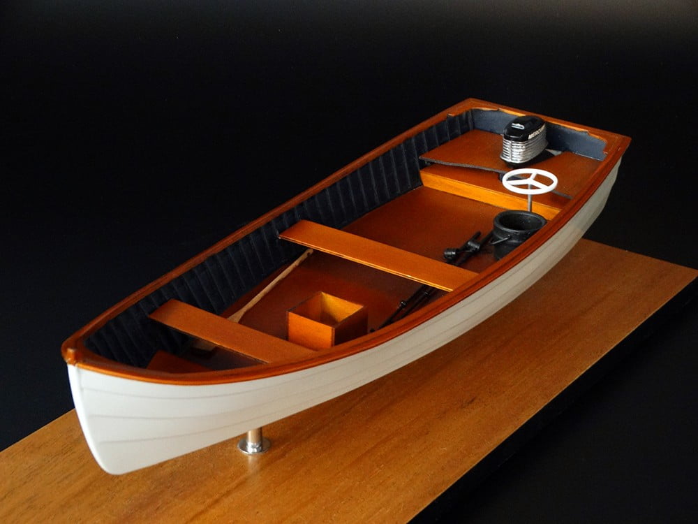Jersey Skiff 16 desk model