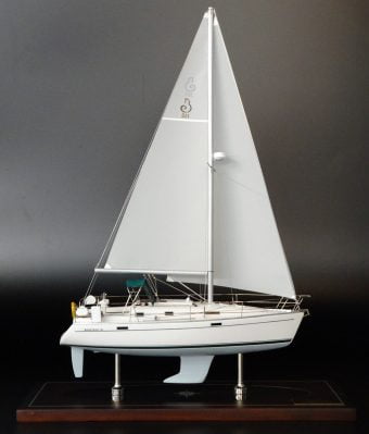 Beneteau 331 custom model
