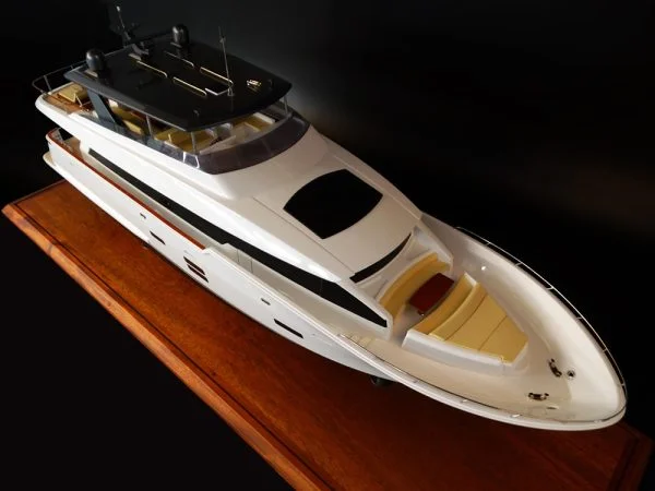 Hatteras 90 Motor Yacht Custom Model
