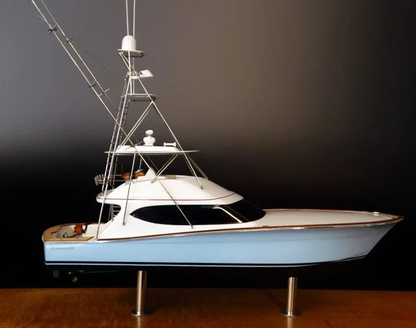 Hatteras 63 GT desk model